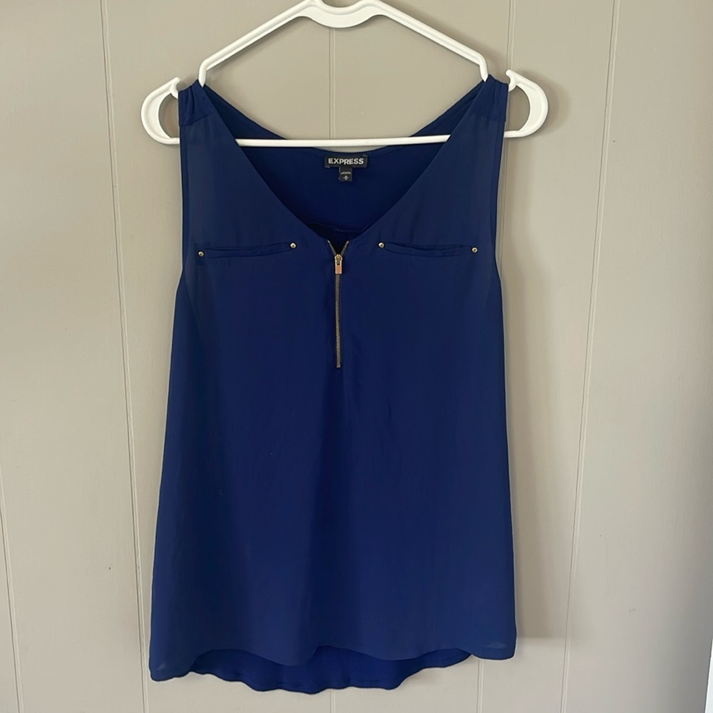 Women’s sleeveless top navy